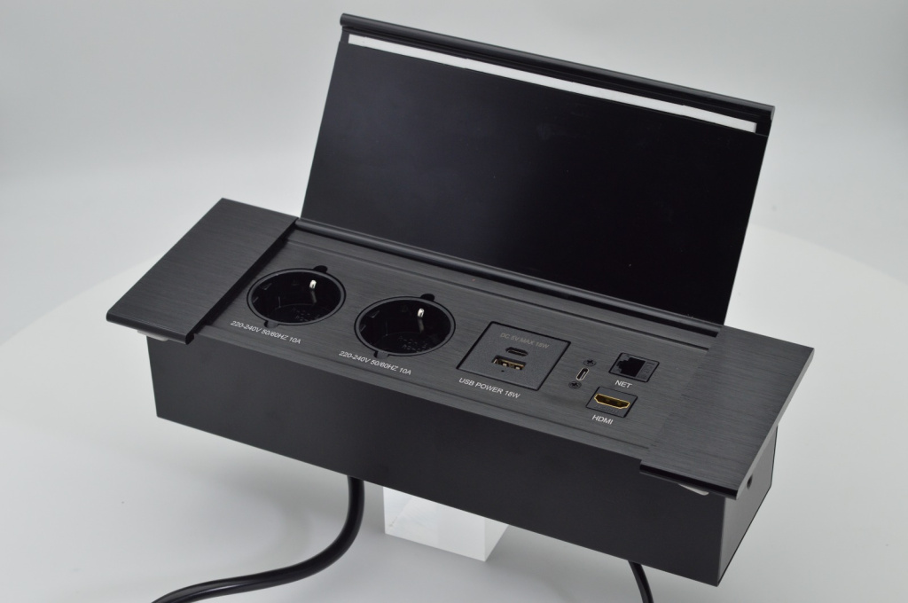 Basic Box Black TC_1.jpeg